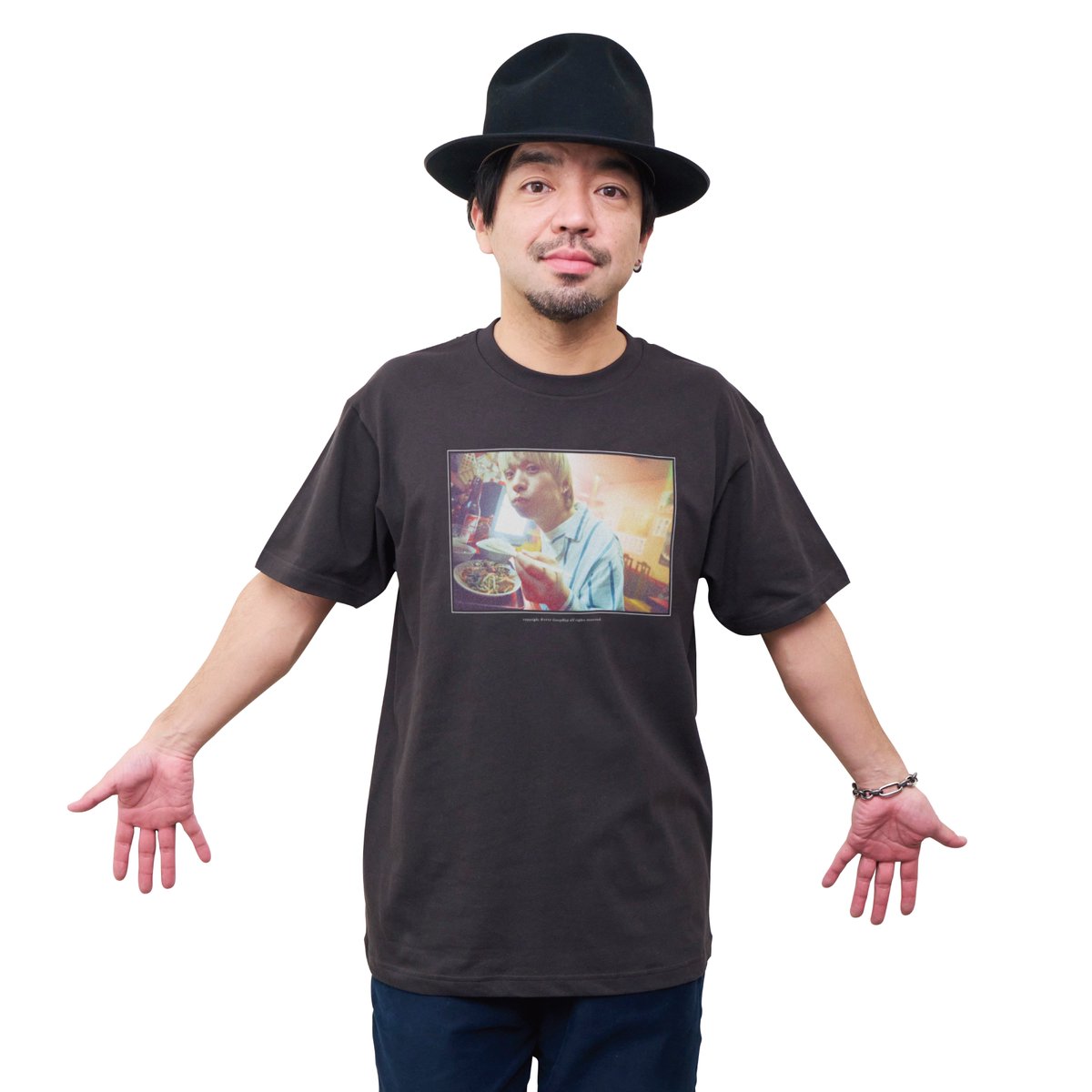 グッズ情報】 全国ツアー2025「君は一人だけど 俺も一人だよって」NEW