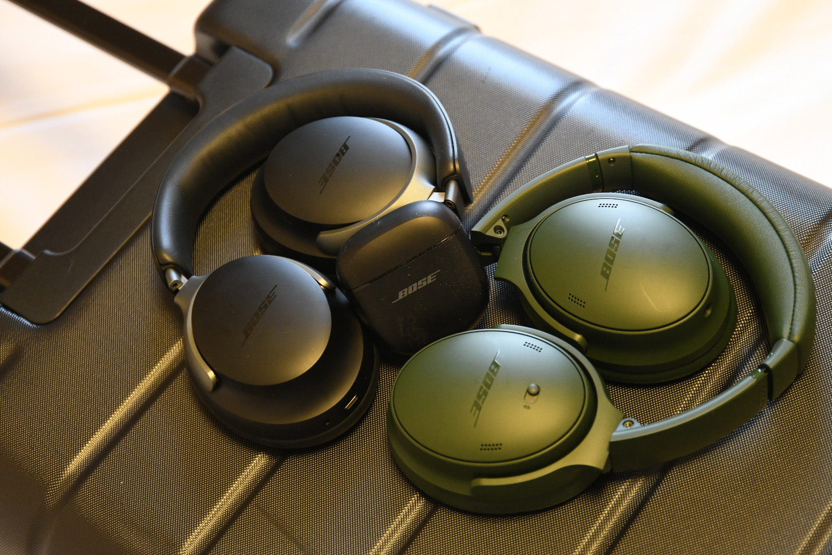 山田祥平のRe:config.sys】Bose謹製Ultra風味のノイズキャンセル、空間