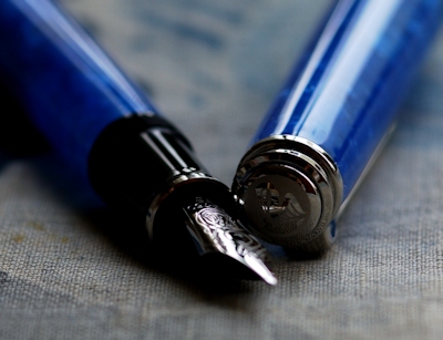 特別生産品「スーベレン 805 ヴァイブラントブルー」 : フルハルター