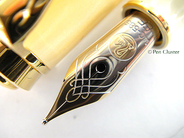 ペリカン M320 White Pearl －NEW－ - ペリカン｜Pen Cluster