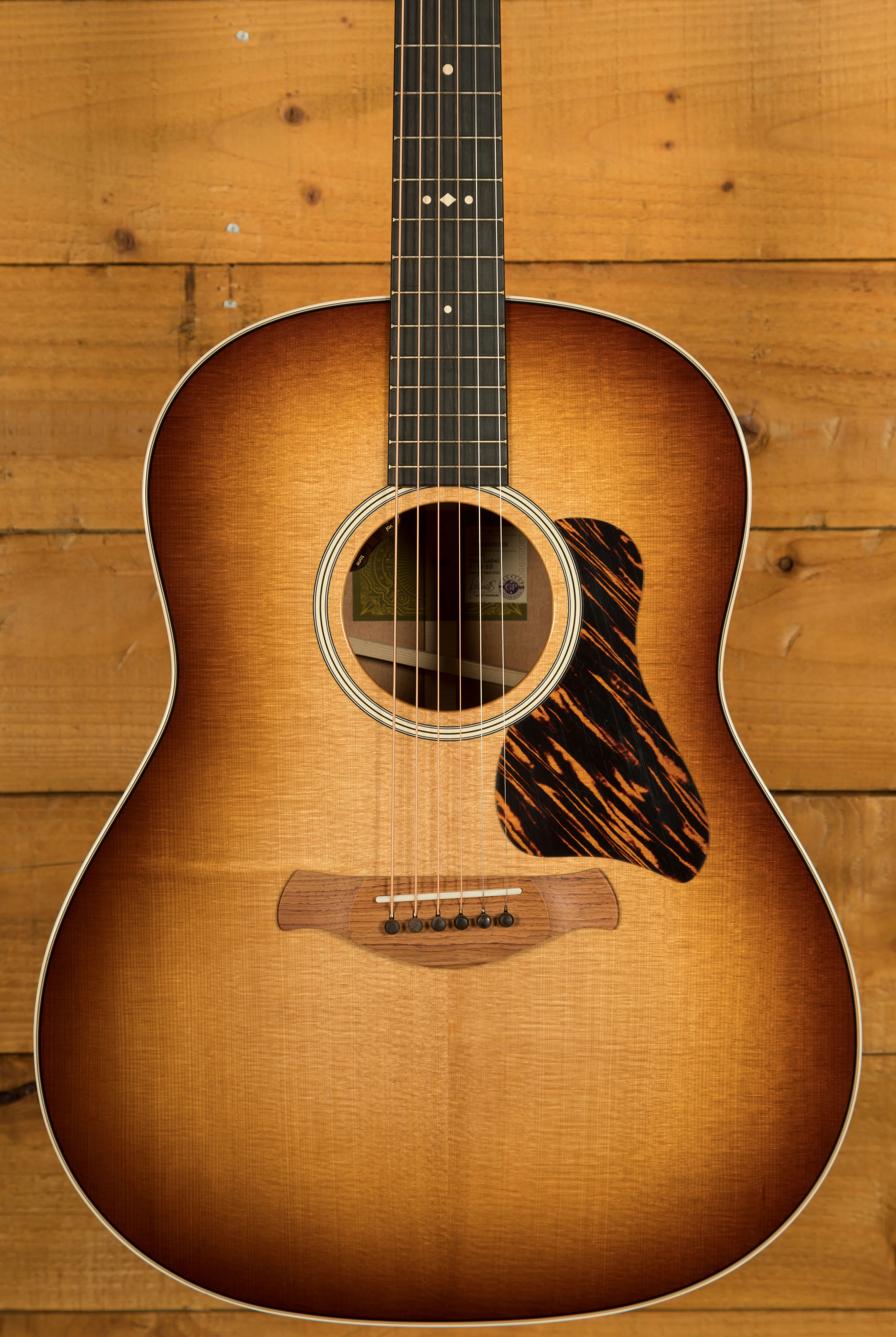 Taylor Gold Label Collection | 517e - Sunburst w/Firestripe