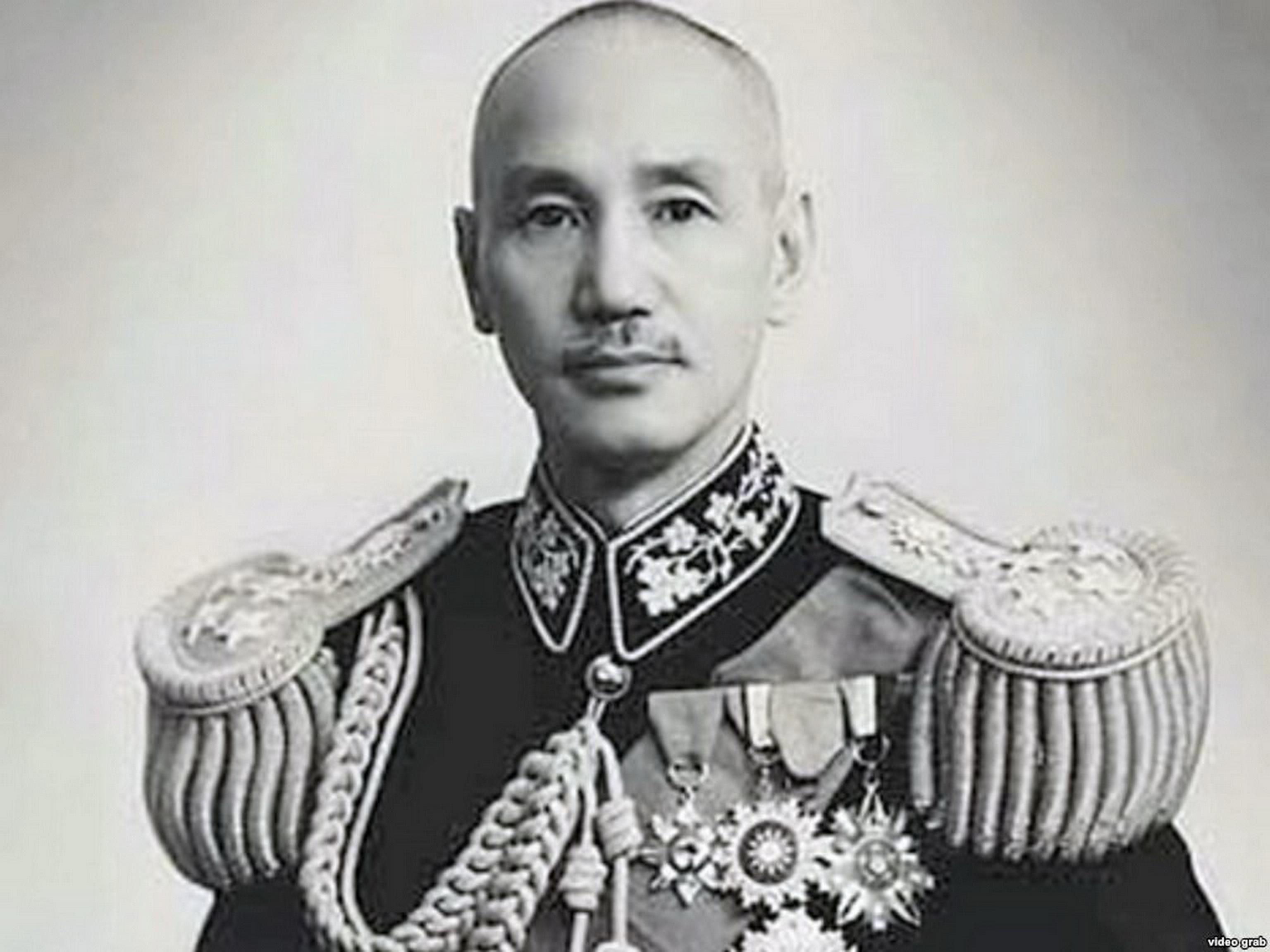 蒋介石为自己两选墓址- 知乎