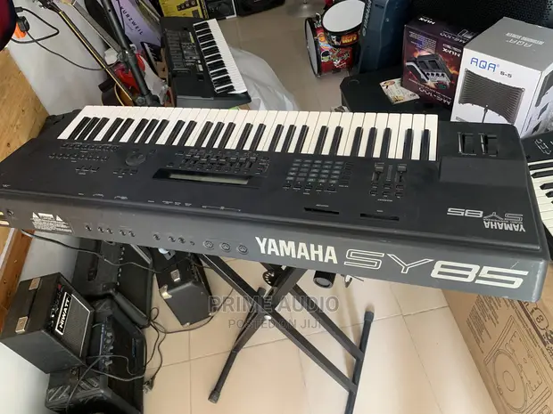 YAMAHA ヤマハ SY85 シンセサイザー 61鍵盤 本体 Yamaha SY85 Digital
