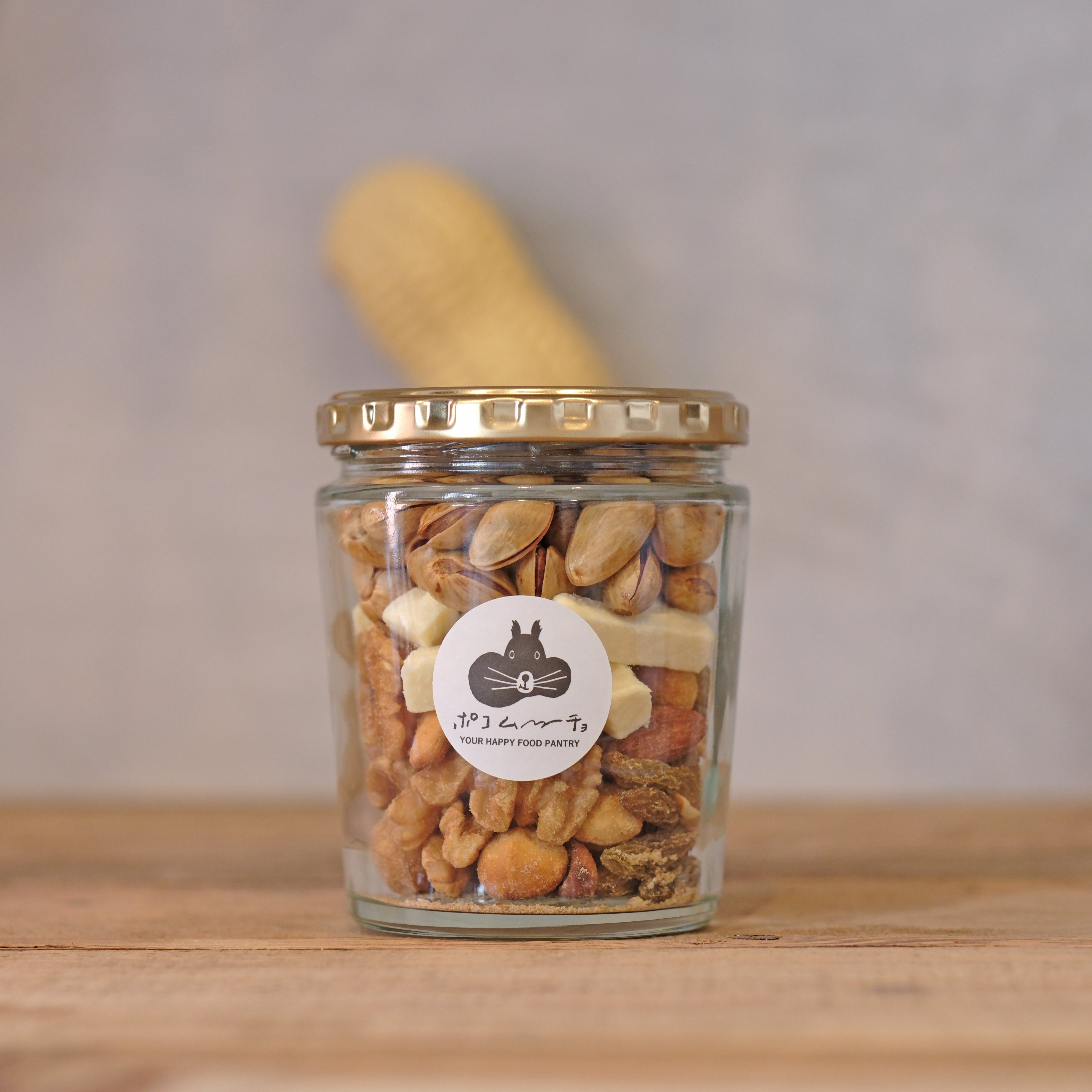 大人のための贅沢ポコ瓶「5種の燻製ナッツとチェダーチーズミックス