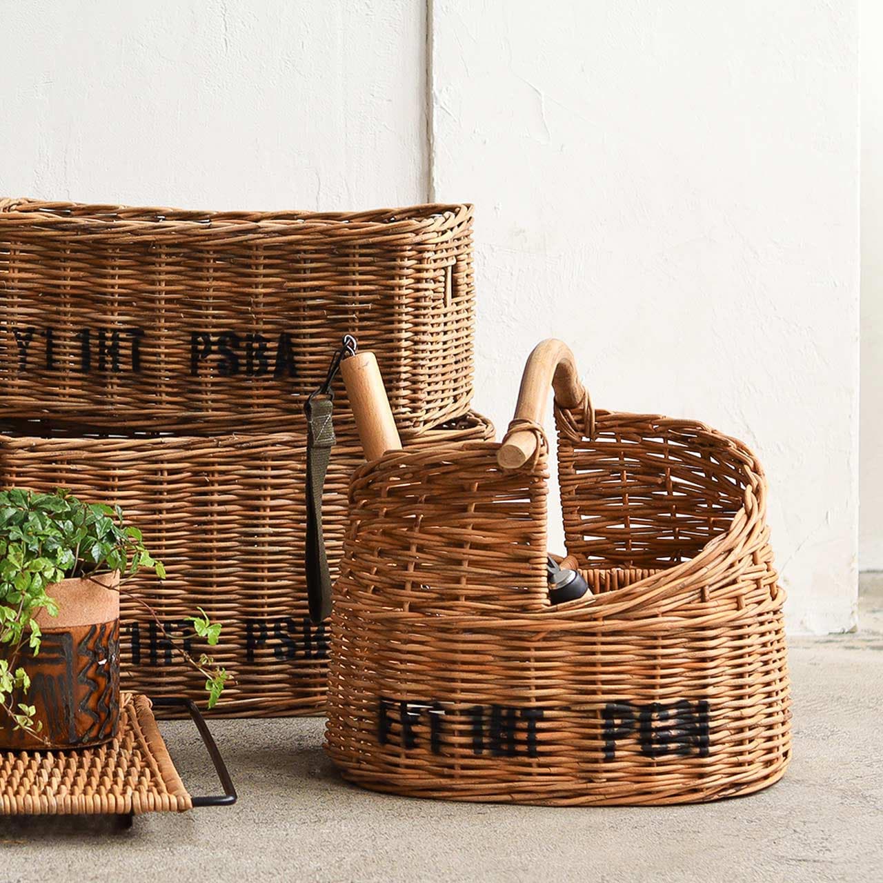 アラログ インテリアバスケット 収納バスケット 蓋付きかご チェスト