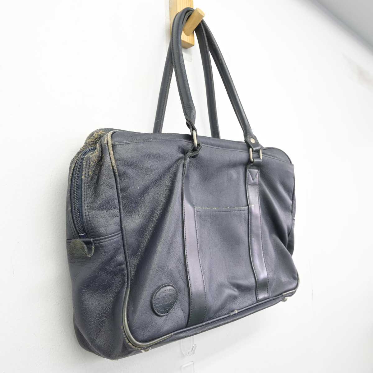 横浜商科大学高等学校のスクール鞄