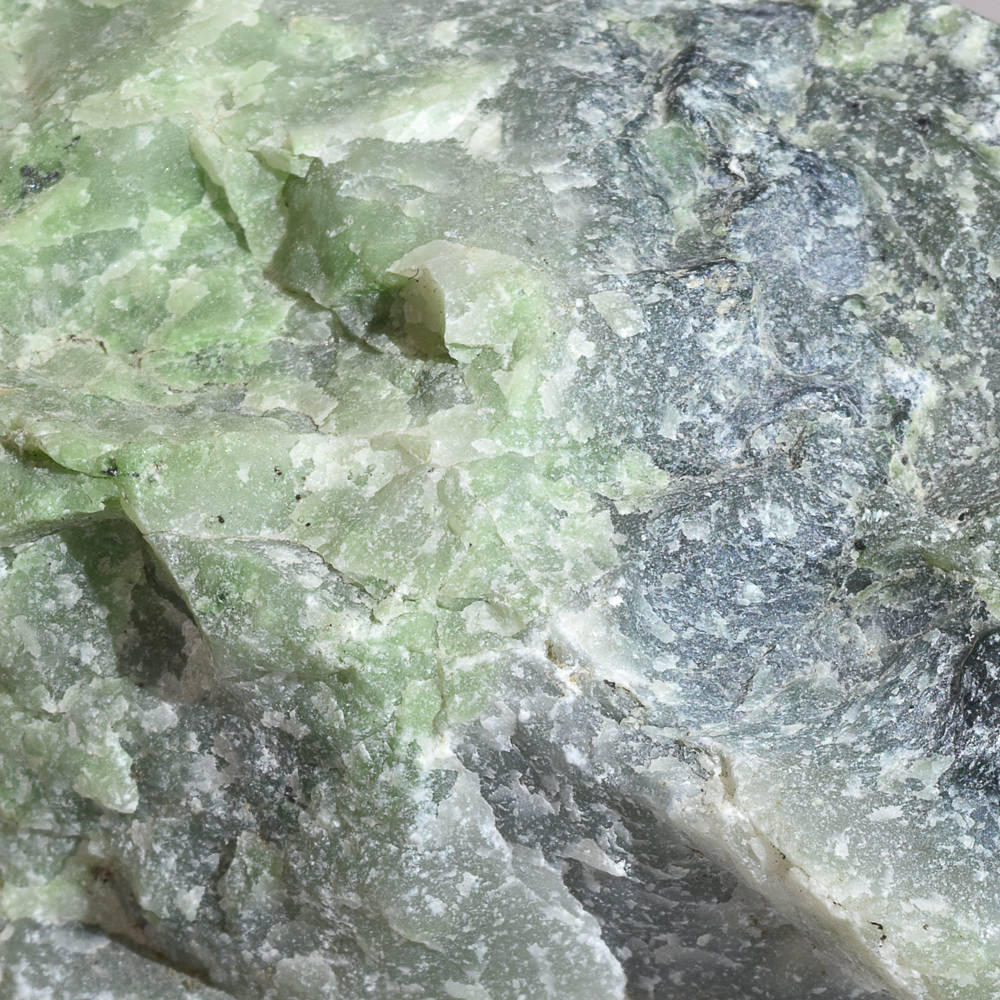 極上！！【日高ヒスイ】7kg 原石 自然石 鑑賞石 天然石 標本石 国産鉱物