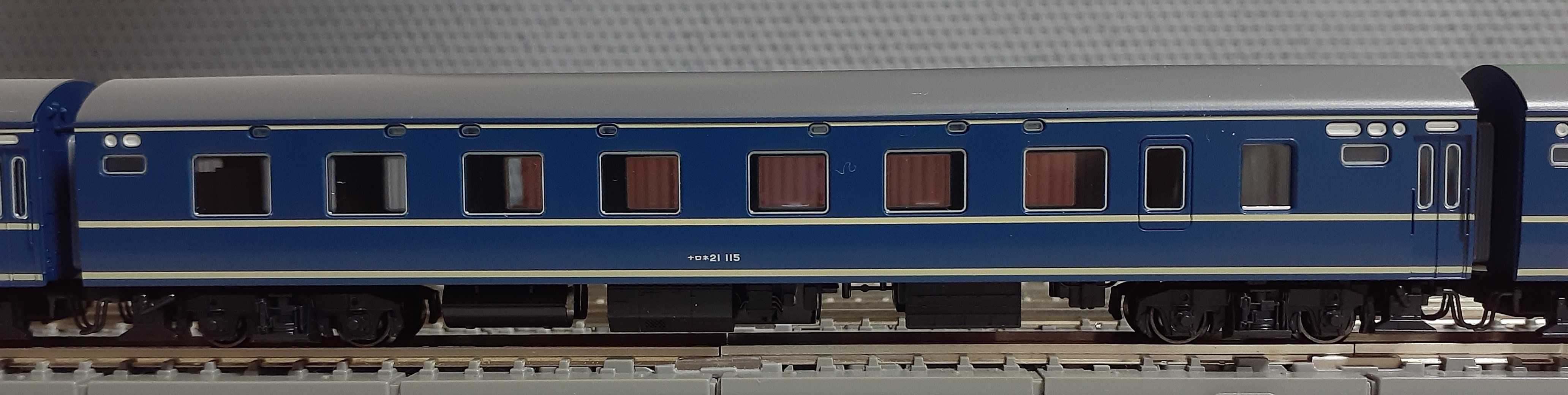 🔴入線 Kato 10-1518 20系寝台特急｢ゆうづる・はくつる｣ 8両基本ｾｯﾄ