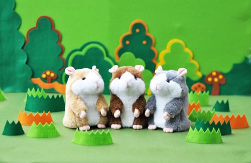 独特の声でマネしてくれる ものまねハムスター『ミミクリーペット』を