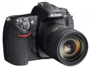 ニコンのデジタル一眼レフカメラ、エントリーモデル『D3000』と最上位
