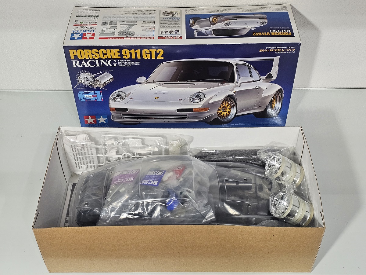 TAMIYA PORSCHE 911 GT2 ラジコンカー TAMIYA PORSCHE 911 GT 2 RACING