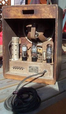 ☆真空管ラジオ CROWN THE NIHON SEIKI 木製 ジャンク品