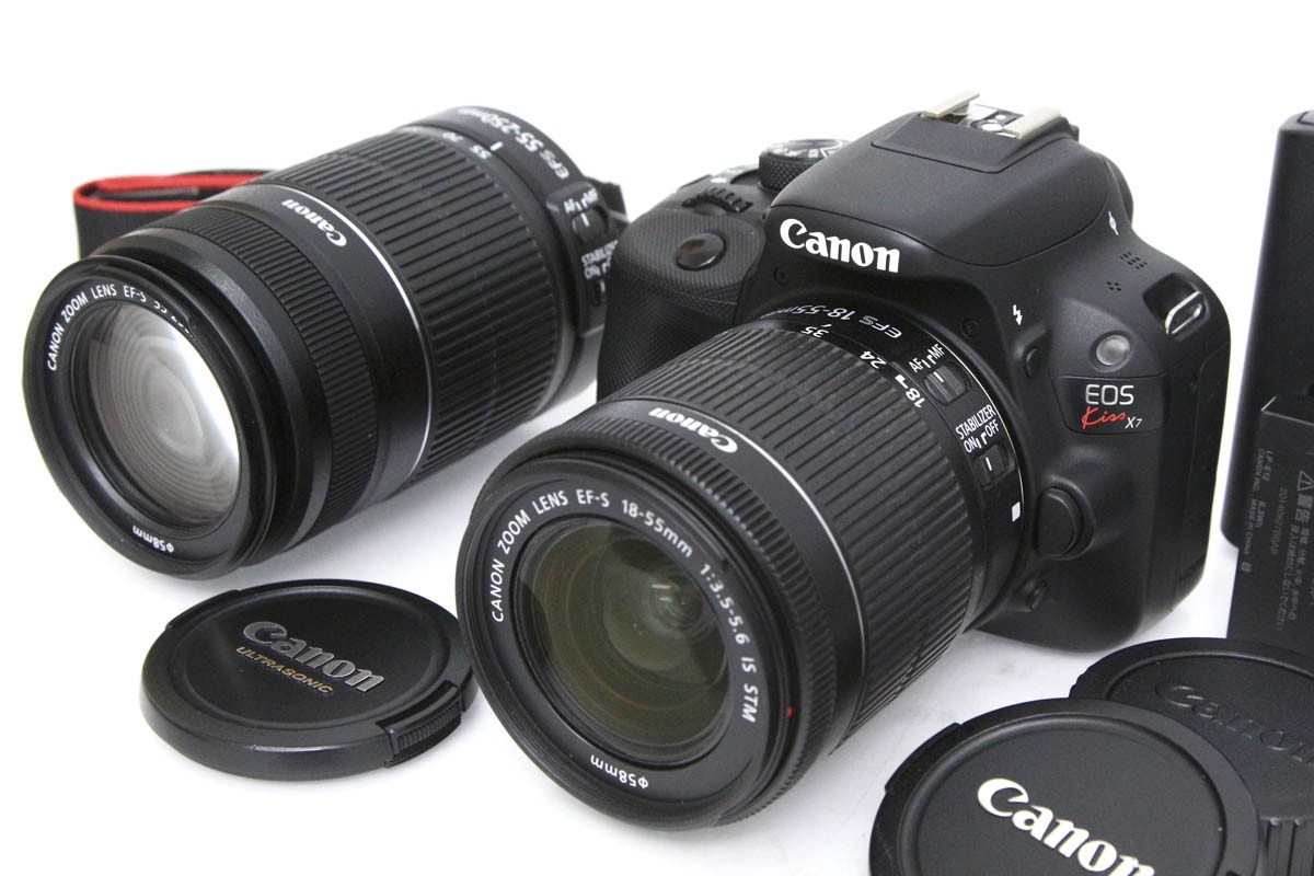 超望遠レンズ付❤️ダブルレンズ❤️Canon kiss x7❤️一眼レフカメラ