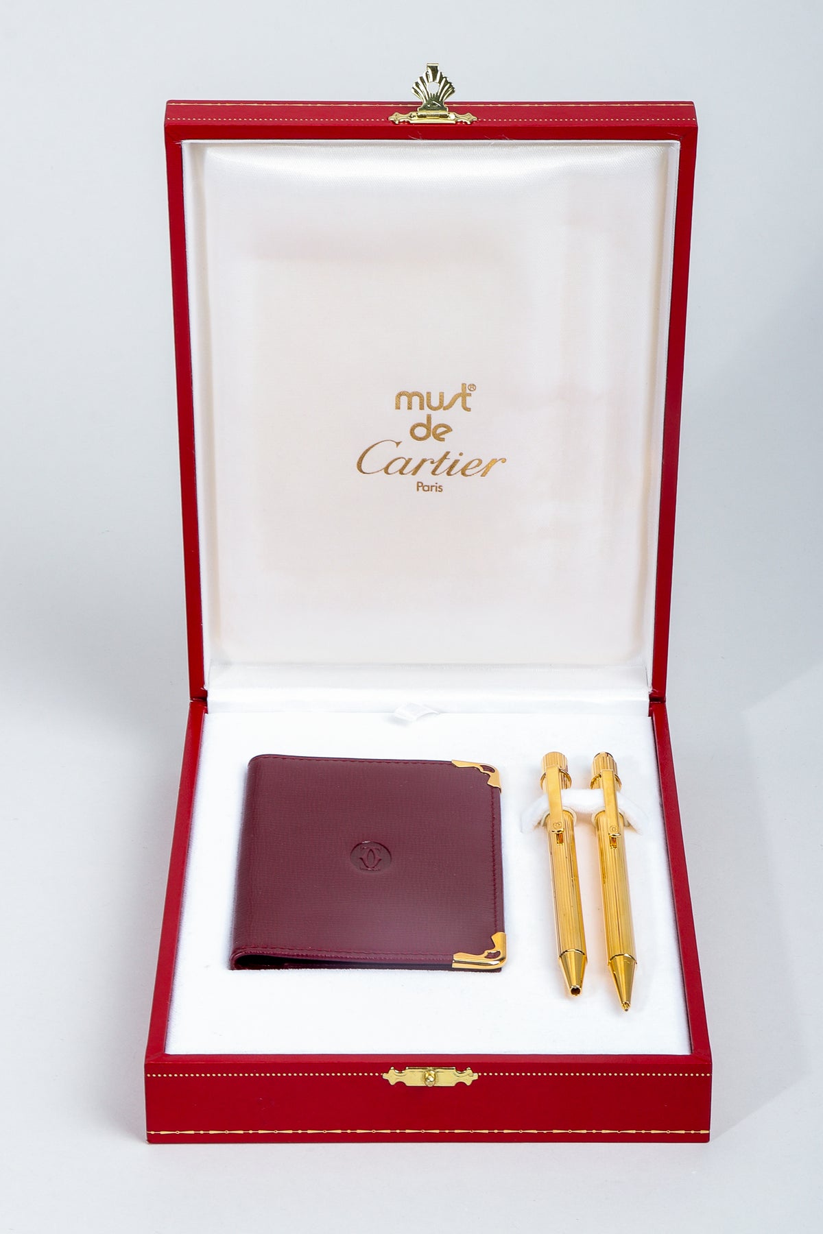Vintage Must de Cartier Leather Wallet & Gold Pen Boxed Gift Set