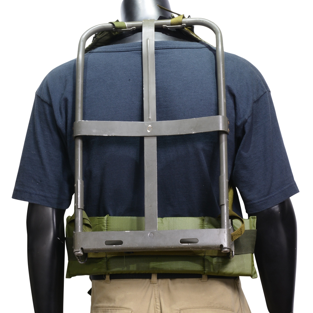 米軍放出品 アリスパック用フレーム LC-2 ショルダーストラップ付き