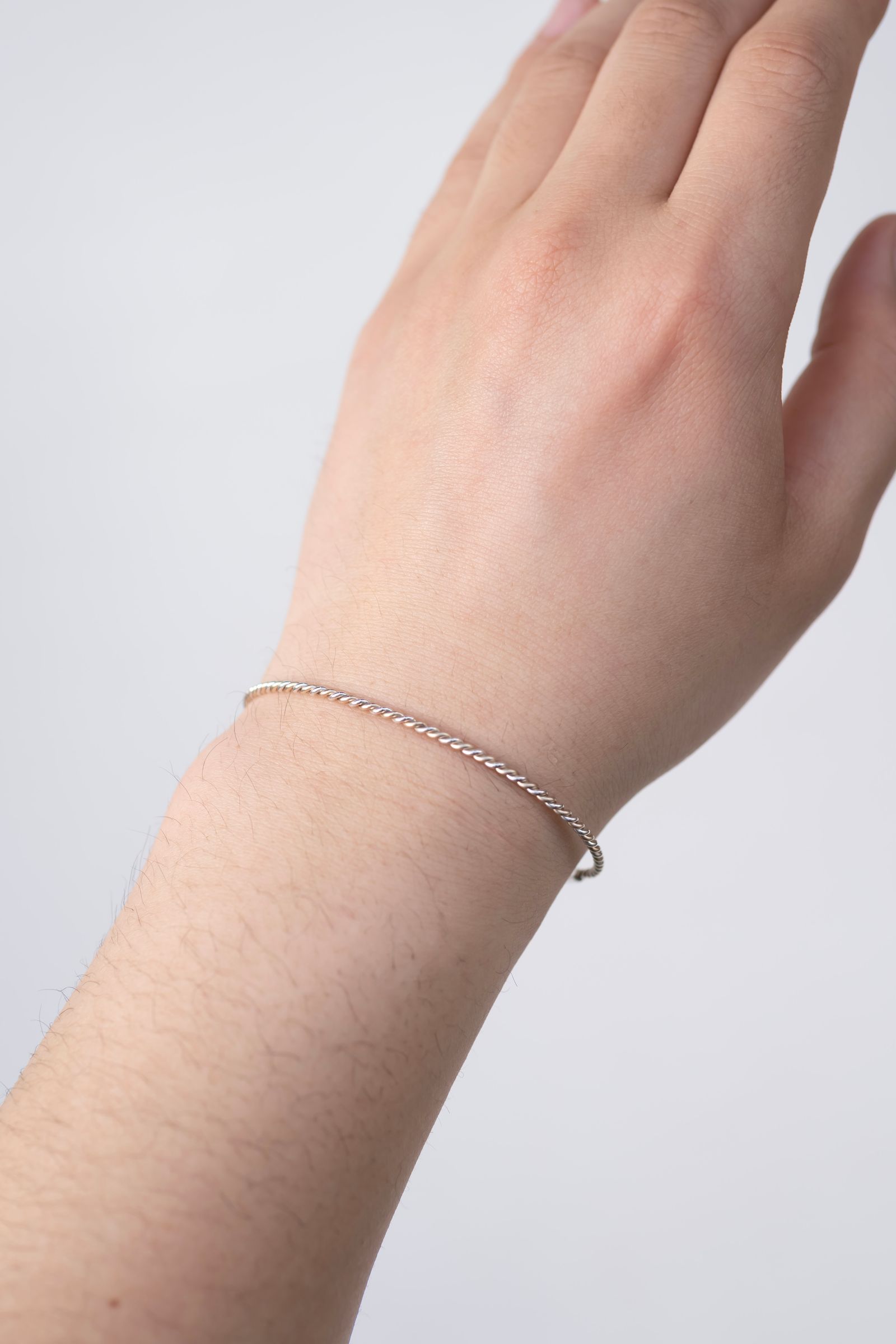 JUHA - BANGLE - TWIST | Retikle Online Store