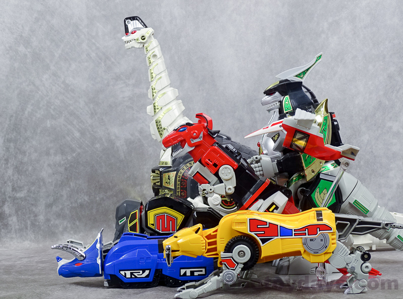 DX 究極大獣神 (Kyukyoku Daizyuzin) レビュー | RoboToyDays