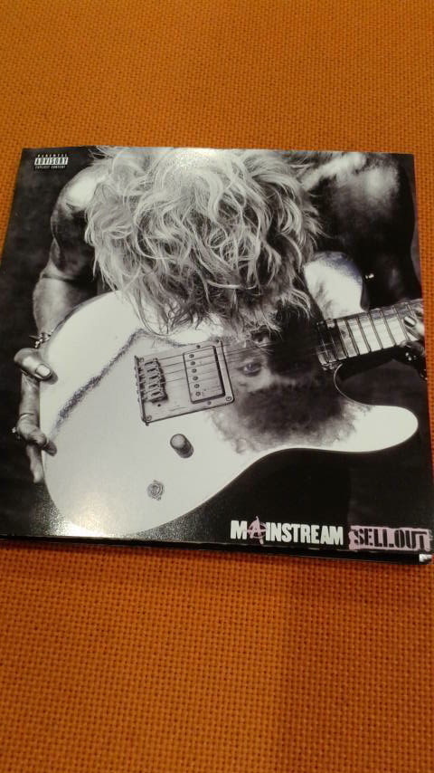 マシン・ガン・ケリー直筆サイン入り2Lサイズ写真…アメリカのラッパー