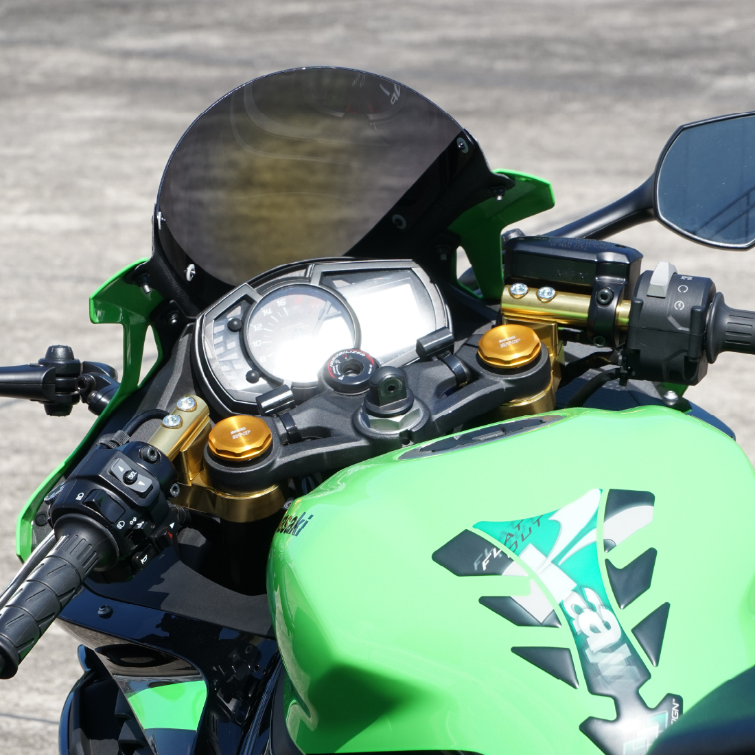 55-86-11 OVER RACING スポーツライディング ハンドルキット ZX-4R/25R