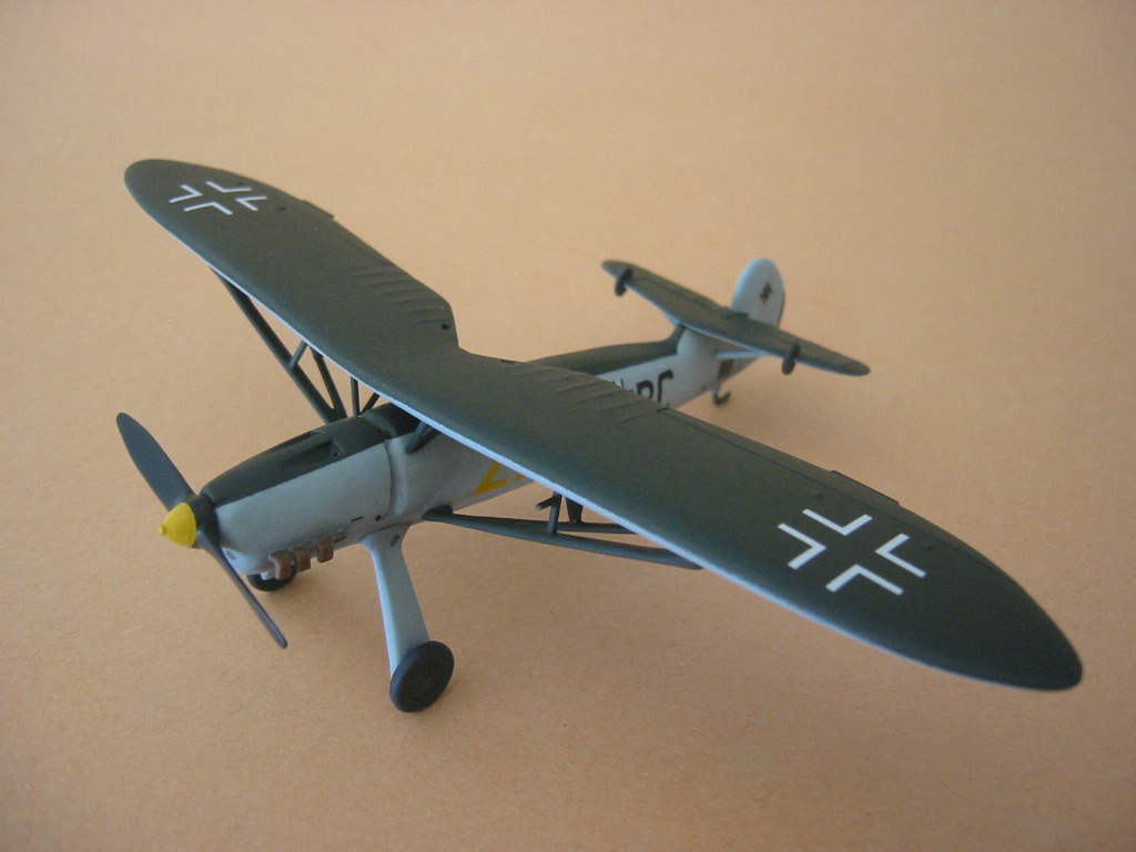 Heller 1/72 Focke Wulf Fw 56 Stösser Advanced Trainer - Ready for