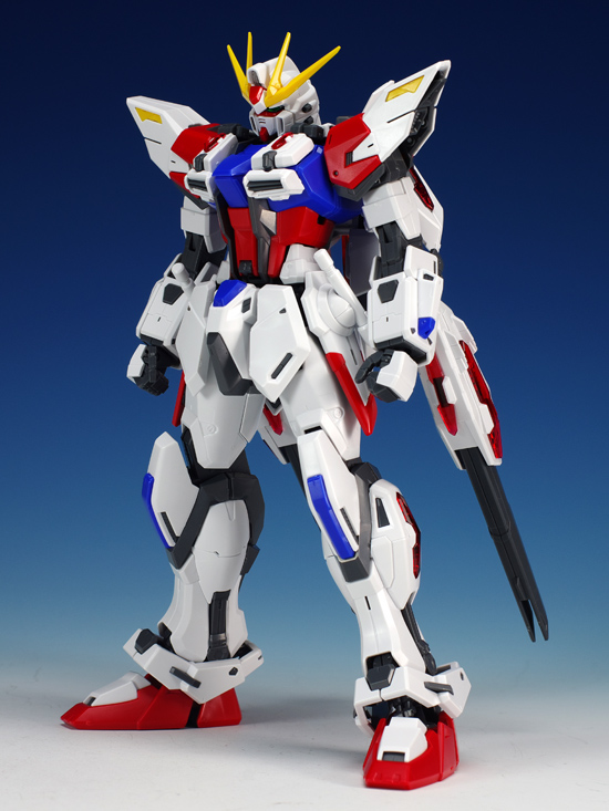 未組立 MG スタービルドストライクガンダム RGシステム ユニバース