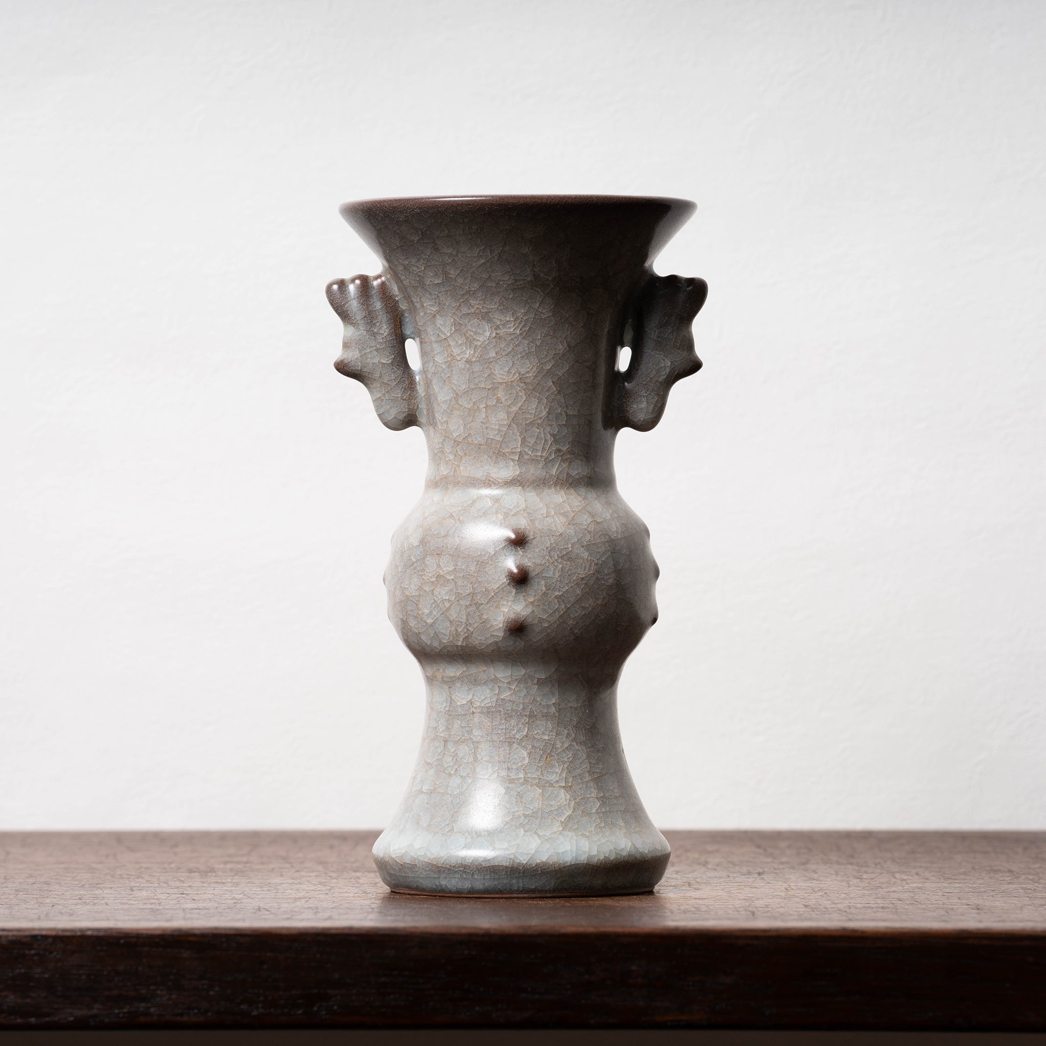 中国 南宋 官窯 青磁 金絲鉄線 氷裂文 建水 時代箱 C R7755 【公式通販】