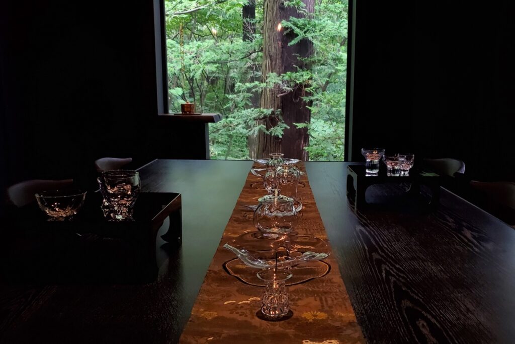 杉山洋二作 大 香水瓶 ガラス工芸作品 杉山洋二作 大 香水瓶 ガラス