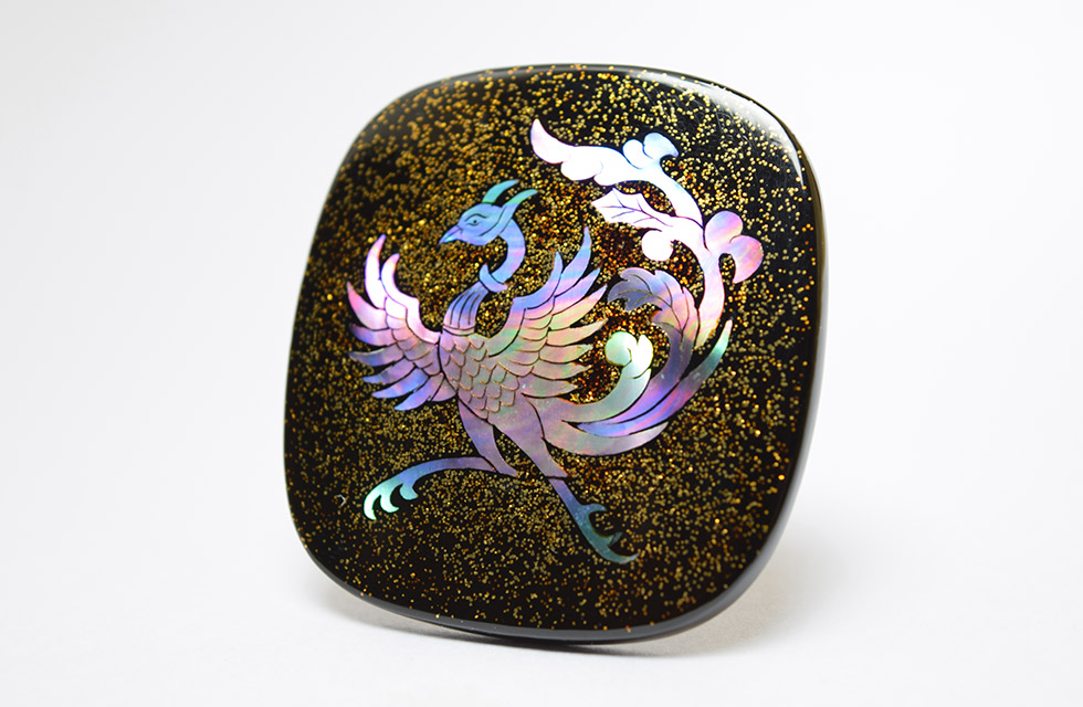 ☆新品 伝統工芸品 キラキラと輝く 螺鈿細工 (らでん) 茶入れ 茶道具