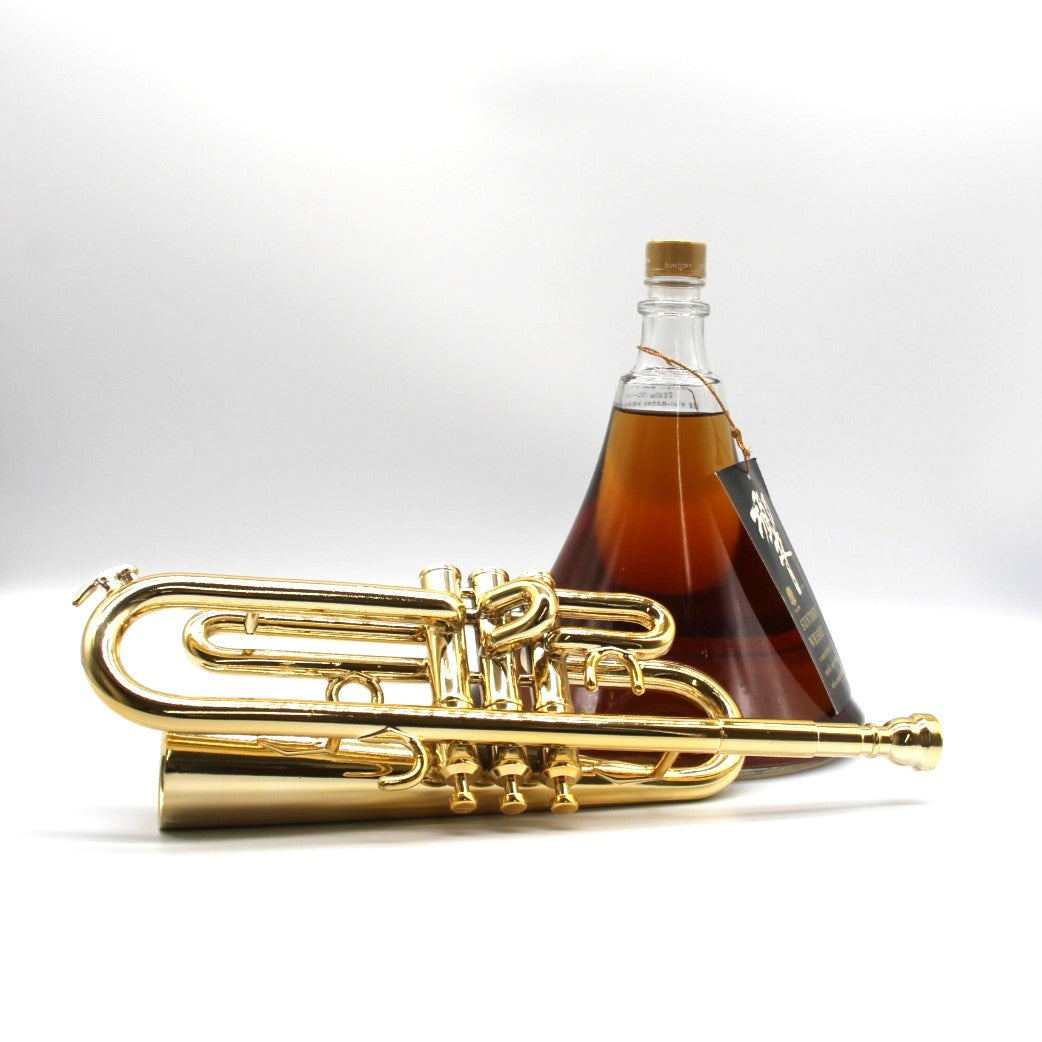 未開栓 サントリー 響 ウイスキー 43% トランペットボトル 500ml