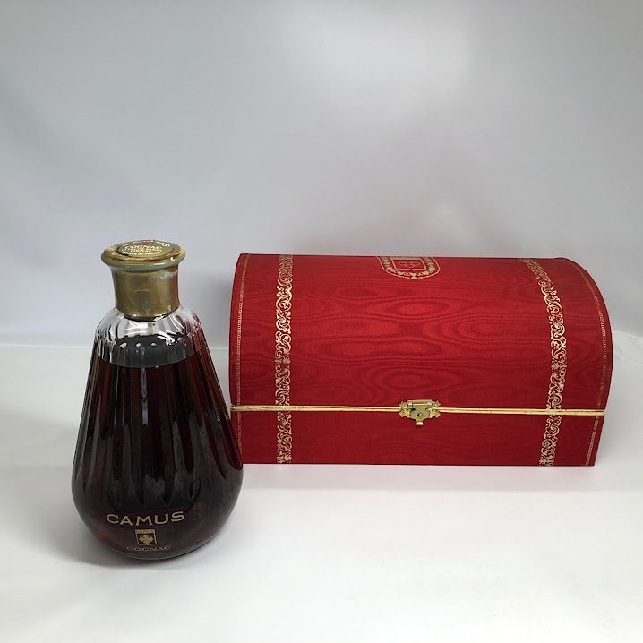 CAMUS 未開封 COGNAC バカラ クリスタルボトル替え栓付き 箱無し CAMUS
