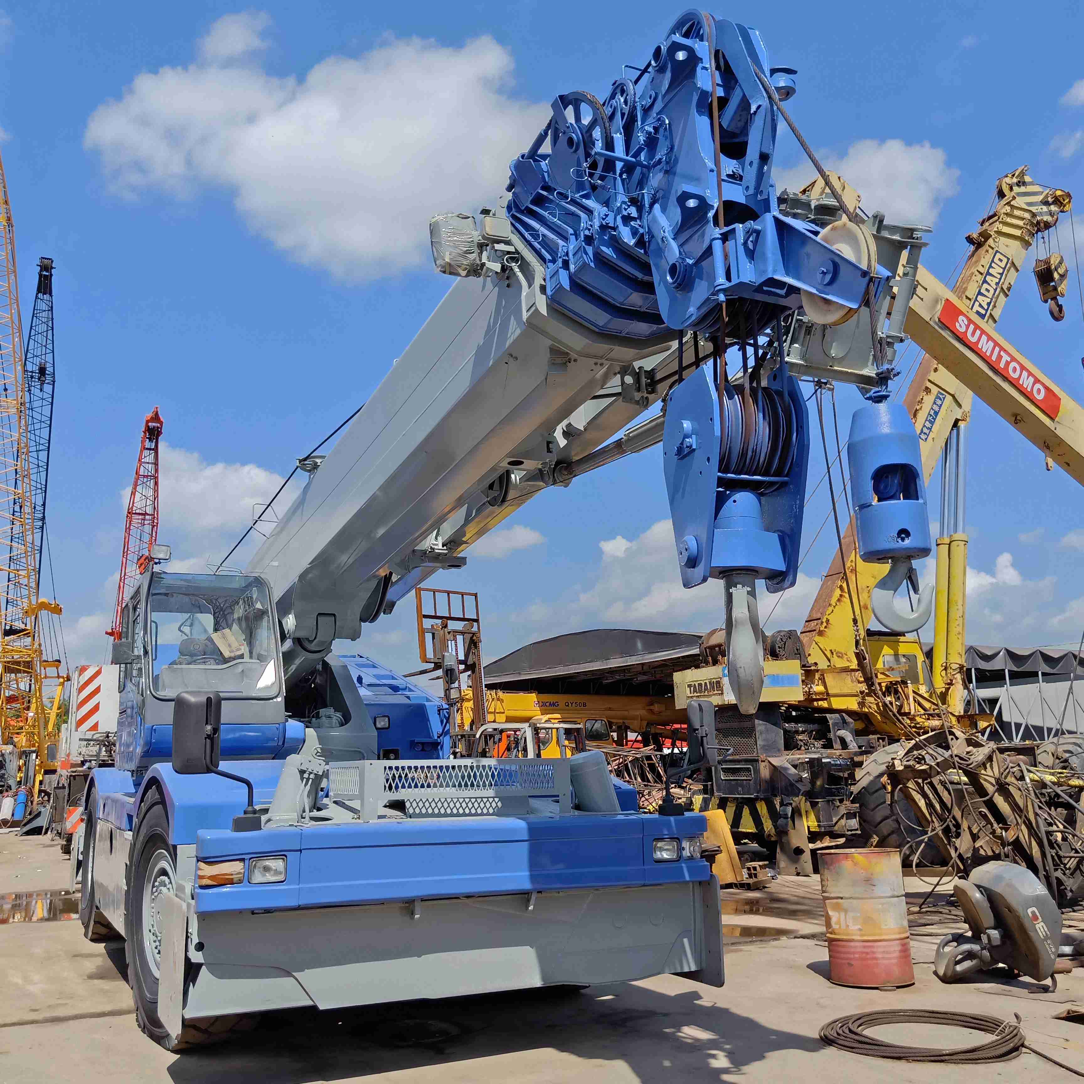 更に値下げ コマツラフテレンクレーンLW250－5 】 【公式通販】