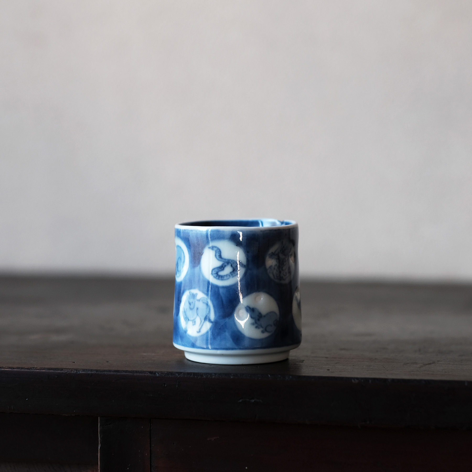 お値下げしました！】古伊万里そば猪口染付雪中筍掘り図