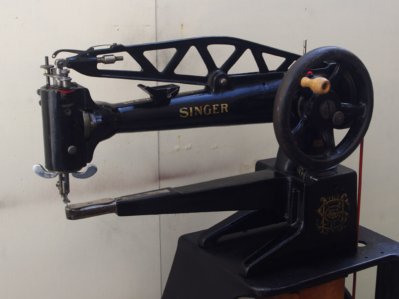 No.435 SINGRE 29K62 シンガー製 工業用八方ミシン ロングアーム