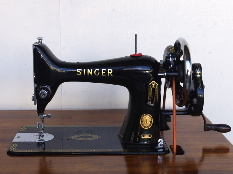 No.391 小型！SINGER 99K シンガー製 足踏みミシン 手回し兼用