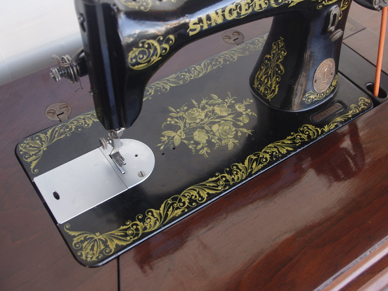 No.393 希少薔薇柄 SINGER 15 シンガー製 家庭用足踏みミシン