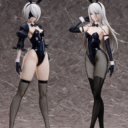 網タイツに包まれた太ももがセクシー！アニメ「ニーアオートマタ」より