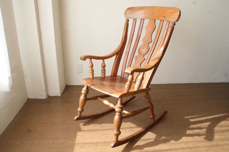 オークロッキングチェア｜アンティーク家具・照明の専門店｜デニム