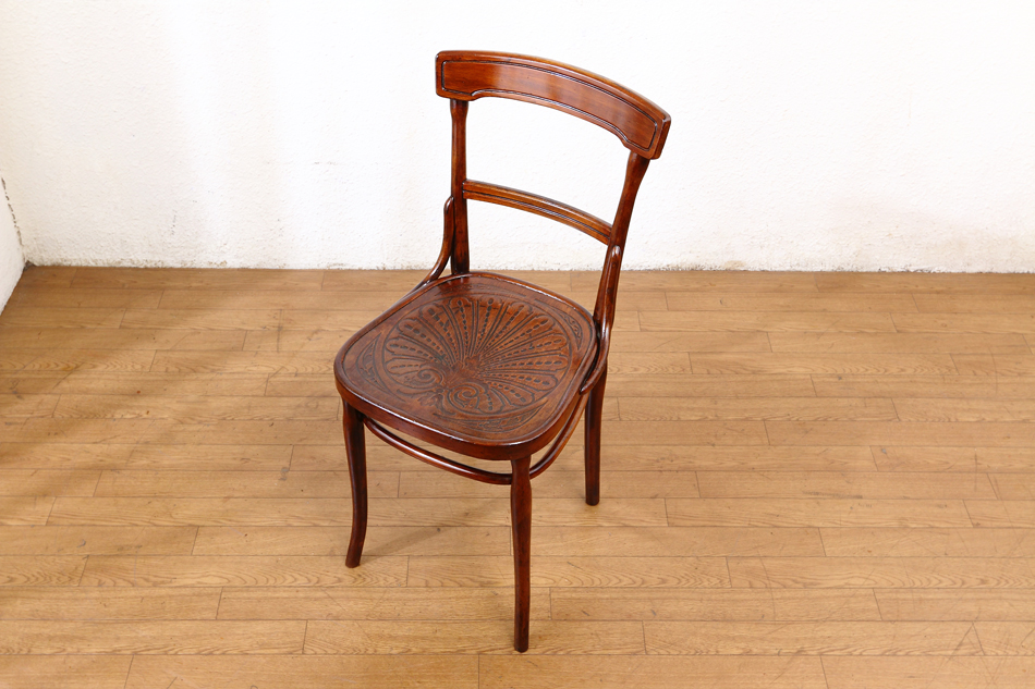 ヤコブ&ヨゼフ・コーンJacob and Josef Kohn ベントウッドカフェチェア