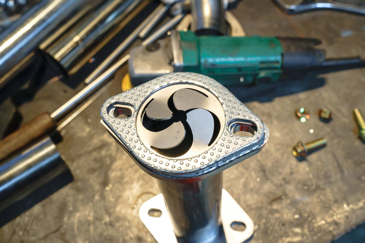 Silencer Shuriken Set S size Attach to flange to mute and adjust