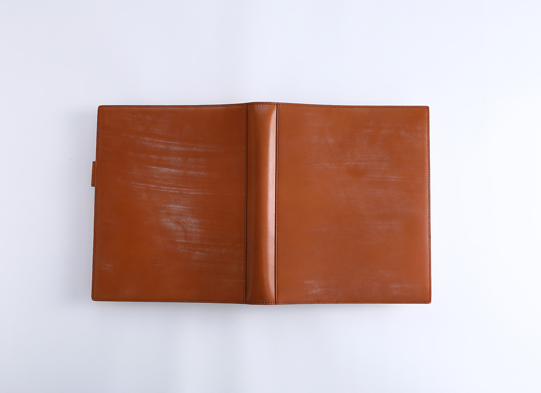 ブライドルレザー・ルーズリーフバインダー（B5） | 10年使い続け