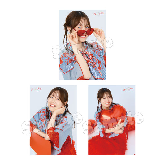 伊藤美来 アクリルスタンド【10月下旬以降発送予定】 – sheeta-shop