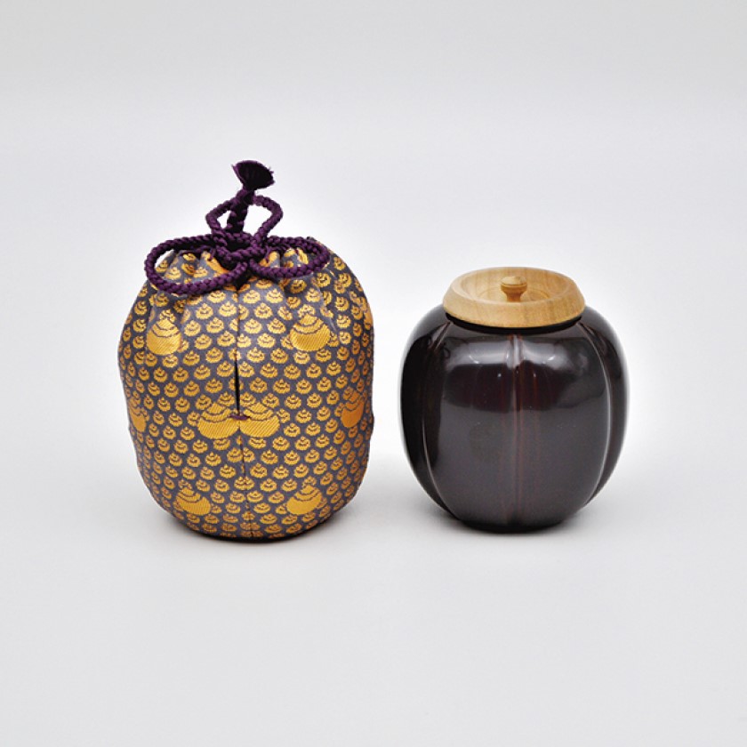 楽天市場】如心斎好写 溜塗 阿古陀茶器（如心玉金襴 仕服付） : 宮下深和