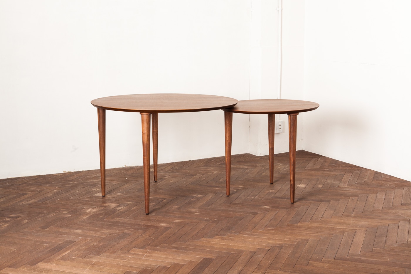 バルーン スライドダイニングテーブル | 高野木工(TAKANO MOKKOU