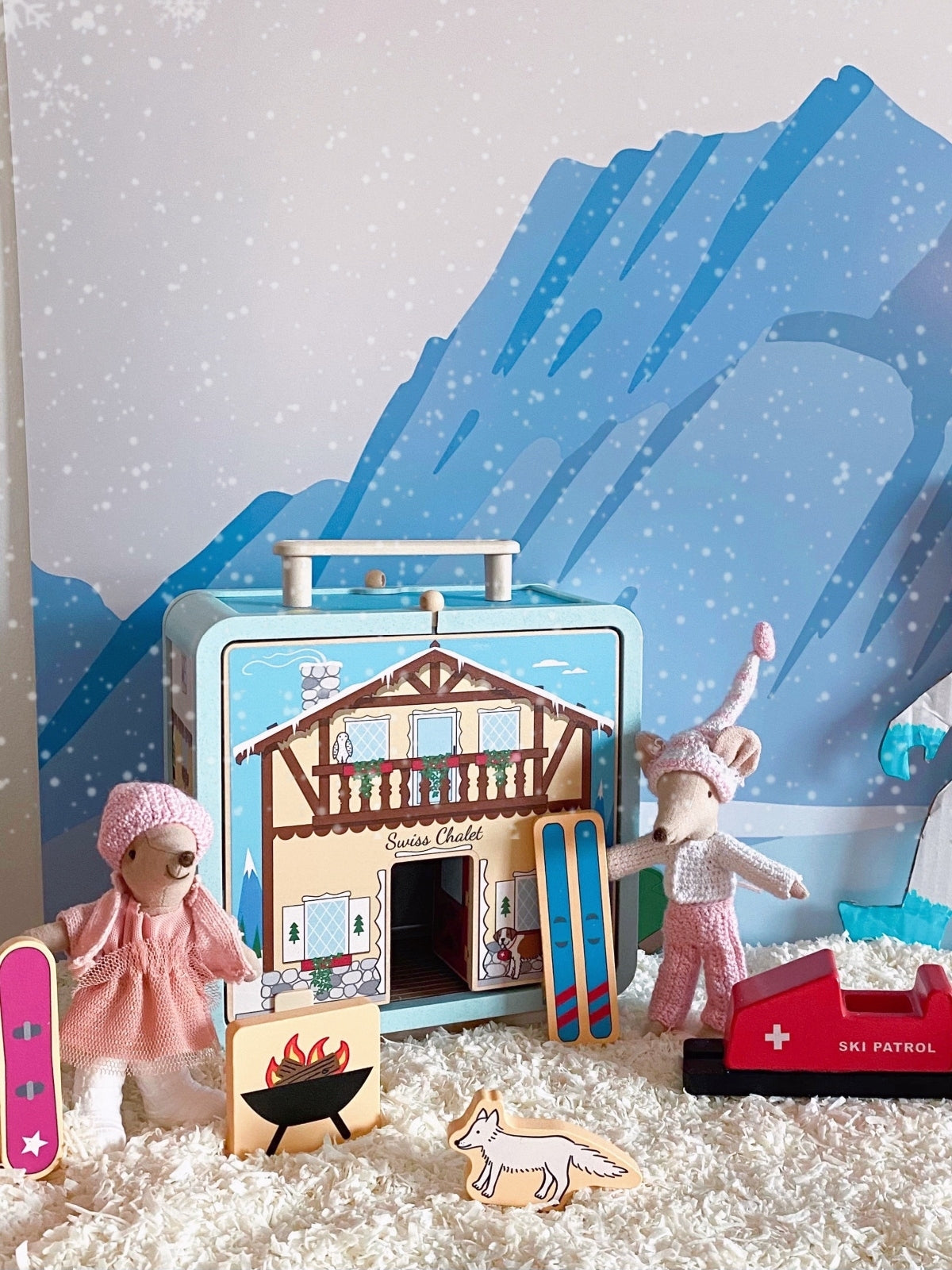 Suitcase Series: Ski Chalet | Danrie
