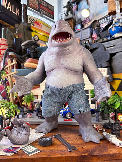 映画 ザ・スーサイド・スクワッド キングシャーク 1/6スケール