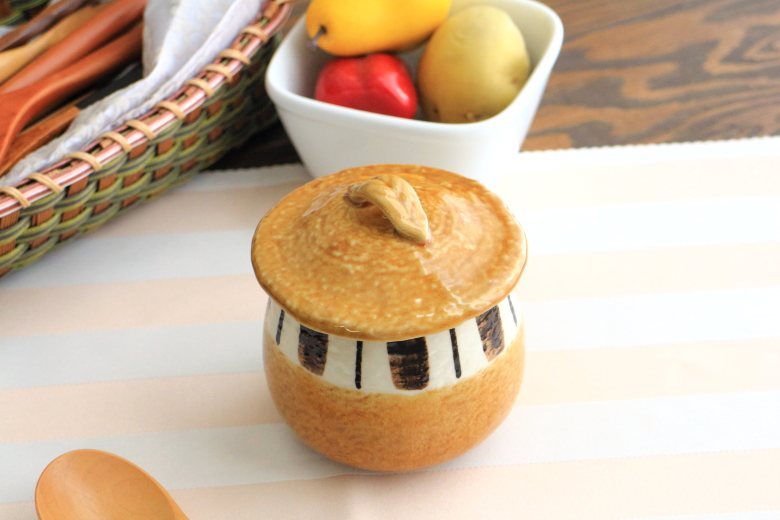 渕サビ十草茶碗蒸し 黄瀬戸 日本製 瀬戸焼 定番商品 蒸し碗 蓋付 蓋