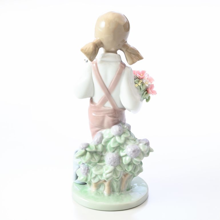 LLADRO（リヤドロ） 小鳥と話す少女 フィギュア 人形 女性 女の子 花