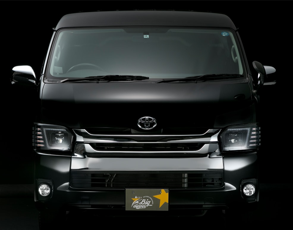 トヨタハイエースコプラスLEDヘッドライトシーケンシャル