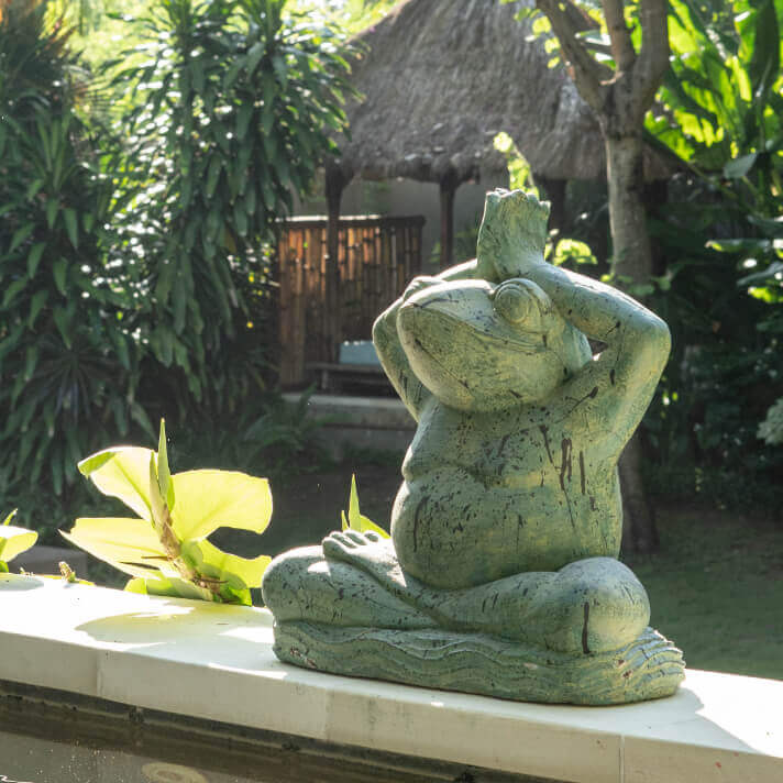 カエルの置物 エクステリア 蛙の石像 かえる の 置き物 蛙 玄関