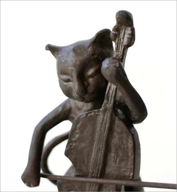 猫 置物 置き物 オブジェ チェロ 猫雑貨 真鍮 ブロンズ仕上げ レトロ